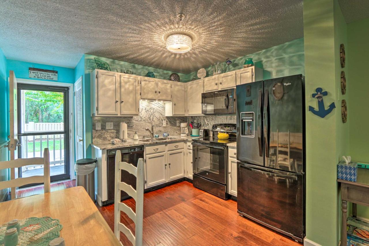 Colorful Hilton Head Condo With Beach And Pool Access! Île de Hilton-Head Extérieur photo